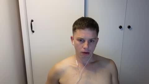 st1vemaster01 online show from 09-30-25, 03:50