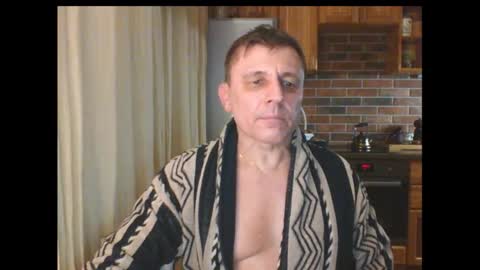 Snapshot of stacattoff chatting on 12-15-25, 01:10 stacattoff online show from 12-15-25, 01:10