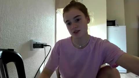 Snapshot of stacey__doll chatting on 10-19-25, 03:01 stacey__doll online show from 10-19-25, 03:01