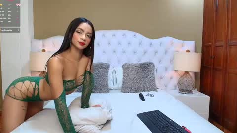  Stacey  online show from 03-08-25, 01:39