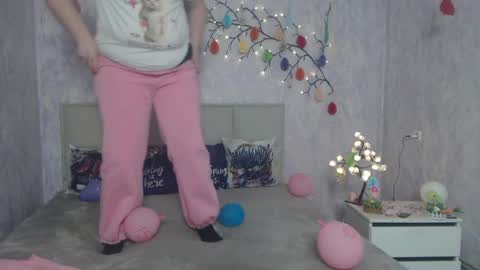 Stacey online show from 04-07-26, 05:08