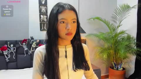 stacy online show from 10-22-25, 03:40