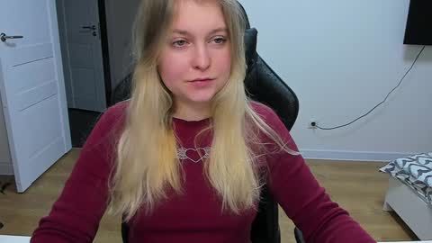 Stacy  online show from 01-29-25, 07:32