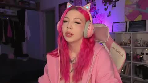 Stacy online show from 07-17-26, 05:40