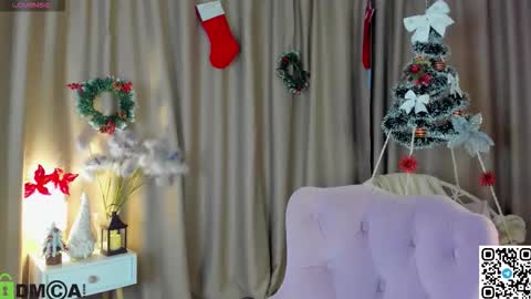 Snapshot of stacy_riiver chatting on 11-29-25, 09:23 Stacy Mon Tue Wed Thu Fri Sun GMT GMT 3 1000am - 0400pm online show from 11-29-25, 09:23