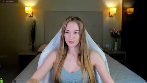 Stacy Mon Tue Wed Thu Fri Sun GMT GMT 3 1000am - 0400pm  online show from 02-23-26, 09:17