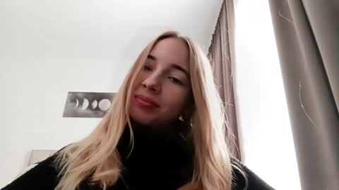 Snapshot of stacyscholle chatting on 02-27-26, 06:13 Mila online show from 02-27-26, 06:13