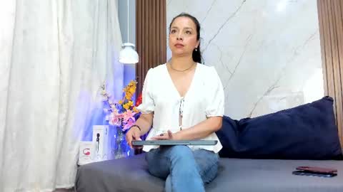 Snapshot of stangela_rivera chatting on 06-15-26, 12:07 Angel Rivera online show from 06-15-26, 12:07