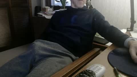 Snapshot of stanmycockup chatting on 12-18-25, 10:05 StanmycockUp online show from 12-18-25, 10:05