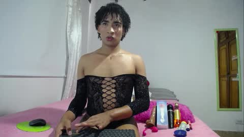 Snapshot of stannlyy chatting on 09-14-25, 08:30 Stannly online show from 09-14-25, 08:30