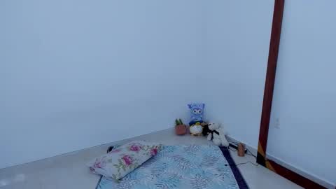 Snapshot of star_shooting chatting on 12-19-25, 09:33 star_shooting online show from 12-19-25, 09:33