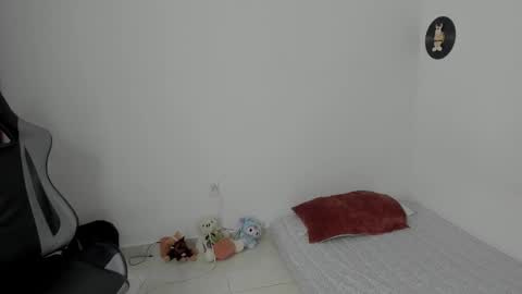 Snapshot of star_shooting chatting on 02-10-26, 08:46 star_shooting online show from 02-10-26, 08:46