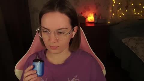 Alice online show from 01-21-25, 01:22