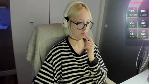 Kate online show from 04-06-26, 08:21