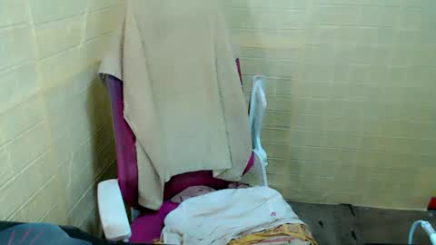 juicyFoxCocky online show from 10-13-25, 05:07