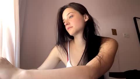 Lola online show from 07-05-26, 11:28