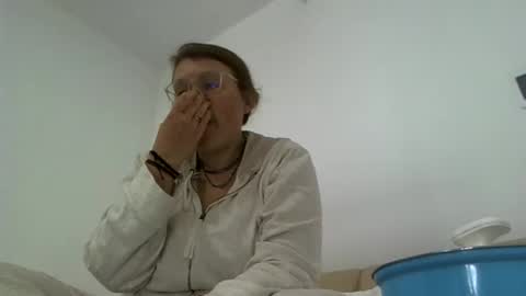 Snapshot of starlagurl chatting on 01-26-25, 06:17 starlagurl online show from 01-26-25, 06:17