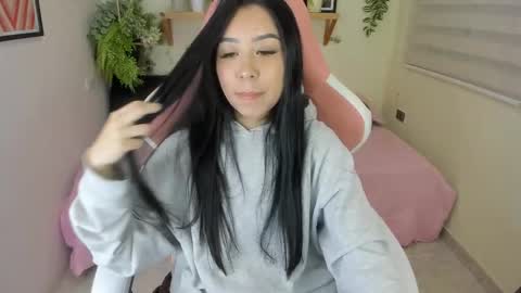 Snapshot of starlie_ chatting on 09-20-25, 12:44 Alisson online show from 09-20-25, 12:44