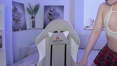 Snapshot of starlight_madison chatting on 02-03-26, 02:53 Madison online show from 02-03-26, 02:53