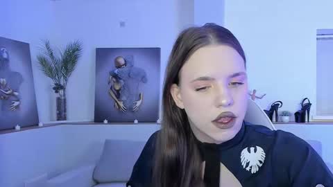 Snapshot of starlight_madison chatting on 02-07-26, 02:15 Madison online show from 02-07-26, 02:15