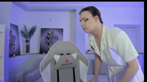 Snapshot of starlight_madison chatting on 02-16-26, 02:07 Madison online show from 02-16-26, 02:07