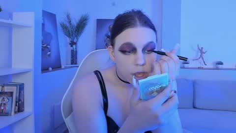 Snapshot of starlight_madison chatting on 02-24-26, 02:09 Madison online show from 02-24-26, 02:09