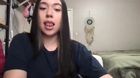 starlitdreams777 online show from 05-22-26, 12:29