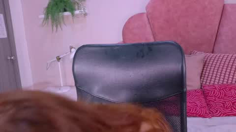 M O O N  online show from 04-06-26, 04:46