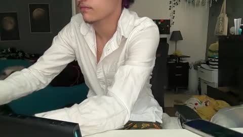 starryvari online show from 04-24-26, 07:05