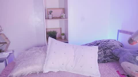 Yoko online show from 04-21-26, 12:23