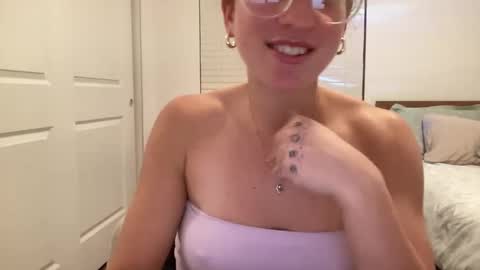 Stassiethatsororitygirl online show from 01-17-25, 11:29