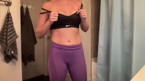 Stassiethatsororitygirl online show from 10-06-25, 11:18