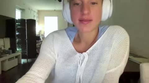 Stassiethatsororitygirl online show from 10-16-25, 01:56