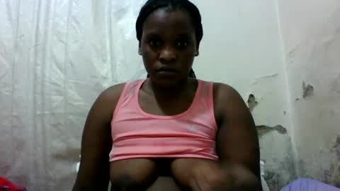 Snapshot of steamy_gal chatting on 06-30-26, 01:17 steamy_gal online show from 06-30-26, 01:17