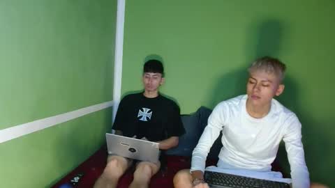 stebeen smith online show from 12-05-25, 02:36