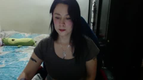 Snapshot of steel_girl chatting on 09-22-25, 11:07 Luna Fox online show from 09-22-25, 11:07