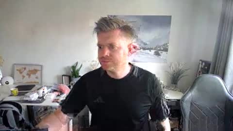 steelk2010 online show from 04-27-26, 11:52