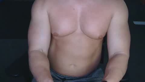 Snapshot of steelphysique chatting on 03-16-26, 03:45 SteelPhysique online show from 03-16-26, 03:45