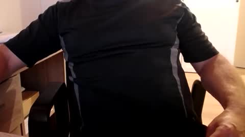 Snapshot of stefan2580 chatting on 09-22-25, 09:11 Stefan online show from 09-22-25, 09:11