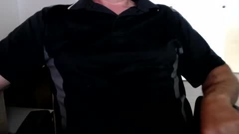 Snapshot of stefan2580 chatting on 05-21-26, 01:29 Stefan online show from 05-21-26, 01:29