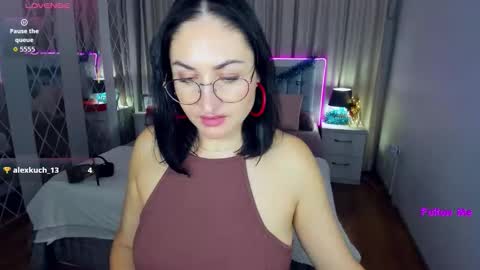 StefanaWinter online show from 01-13-26, 05:13