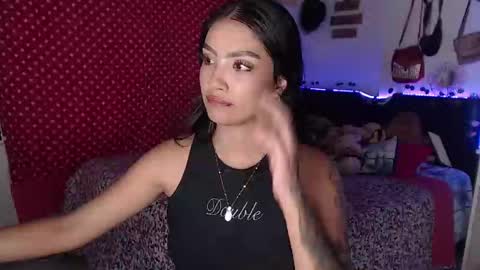 Snapshot of stefanny_pllus chatting on 12-25-24, 12:48 Im MiaIts my first day here online show from 12-25-24, 12:48