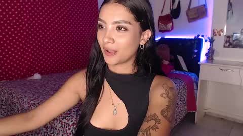 Snapshot of stefanny_pllus chatting on 12-27-24, 12:39 Im MiaIts my first day here online show from 12-27-24, 12:39