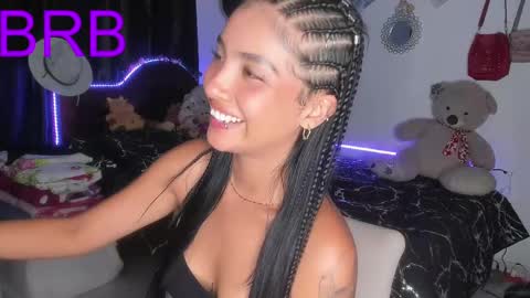 Snapshot of stefanny_pllus chatting on 02-11-25, 04:11 Im MiaIts my first day here online show from 02-11-25, 04:11