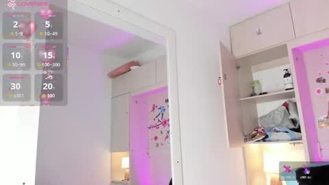 Snapshot of stefannyevans_ chatting on 11-11-25, 12:16 stefannyevans_ online show from 11-11-25, 12:16