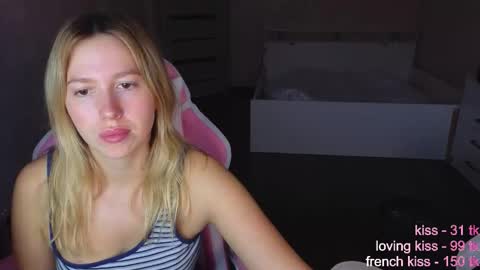 stefany_and_bettany online show from 10-23-25, 02:05