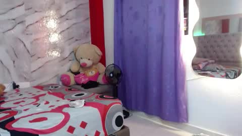 stefany_andruw online show from 01-10-26, 02:35