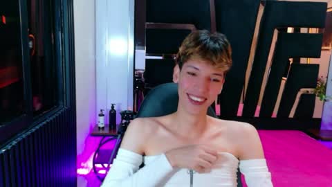 stefany piink online show from 04-03-26, 01:09