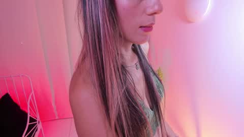 Snapshot of steffy_dan chatting on 01-13-25, 08:47 Steffy online show from 01-13-25, 08:47