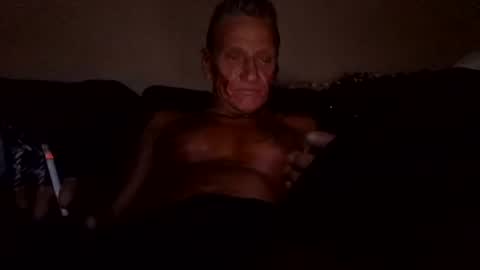 Snapshot of stefy1037 chatting on 06-16-26, 06:16 stefy1037 online show from 06-16-26, 06:16